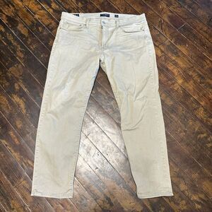 Lucky Brand tan 121 slim straight 38x30 normcore pants